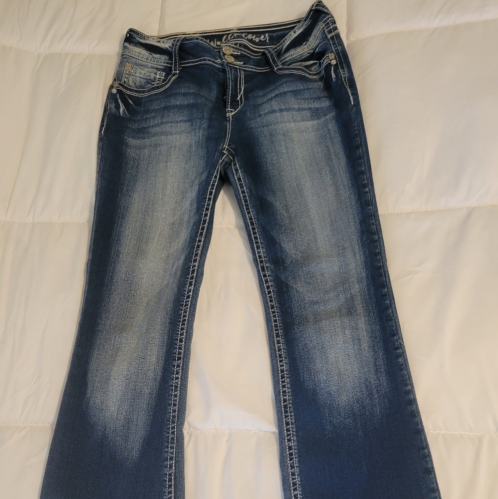 Wallflower jeans